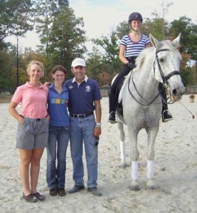 Elizabeth, Alison Coyle, Dr. Cesar Parra, and Catie Wiener on Jonson during the clinic in November at VHF